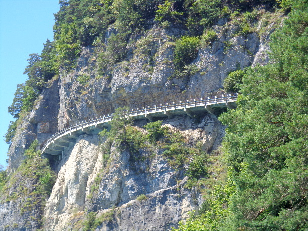 Strasse durch die Beatenbucht