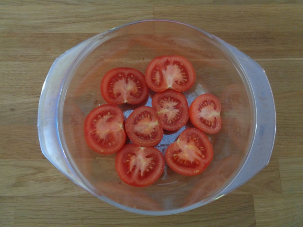 Mit Salz und Pfeffer etwas würzen