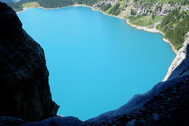Blick zum Oeschinensee (1578m)