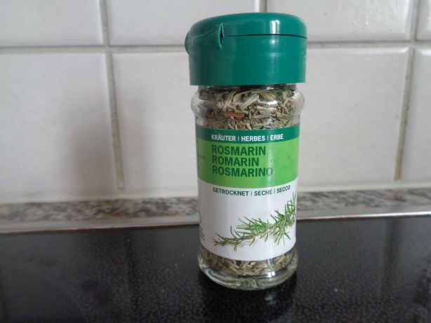 4 gestrichene Esslöffel Rosmarin