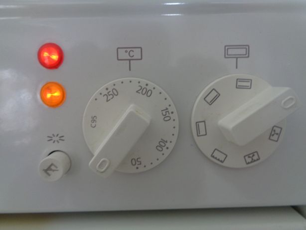 Backofen auf 220 Grad vorheizen